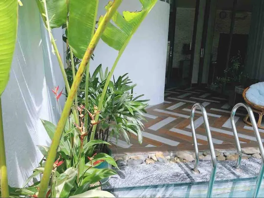 Holi Cheerful Pool Villa 나트랑