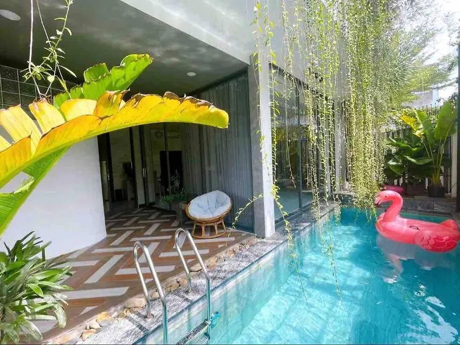 Holi Cheerful Pool Villa Nha Trang